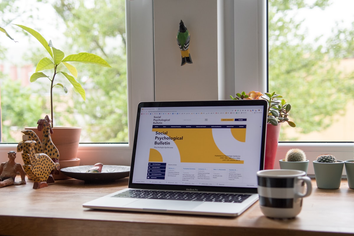 Spb.psychopen.eu website with a morning coffee