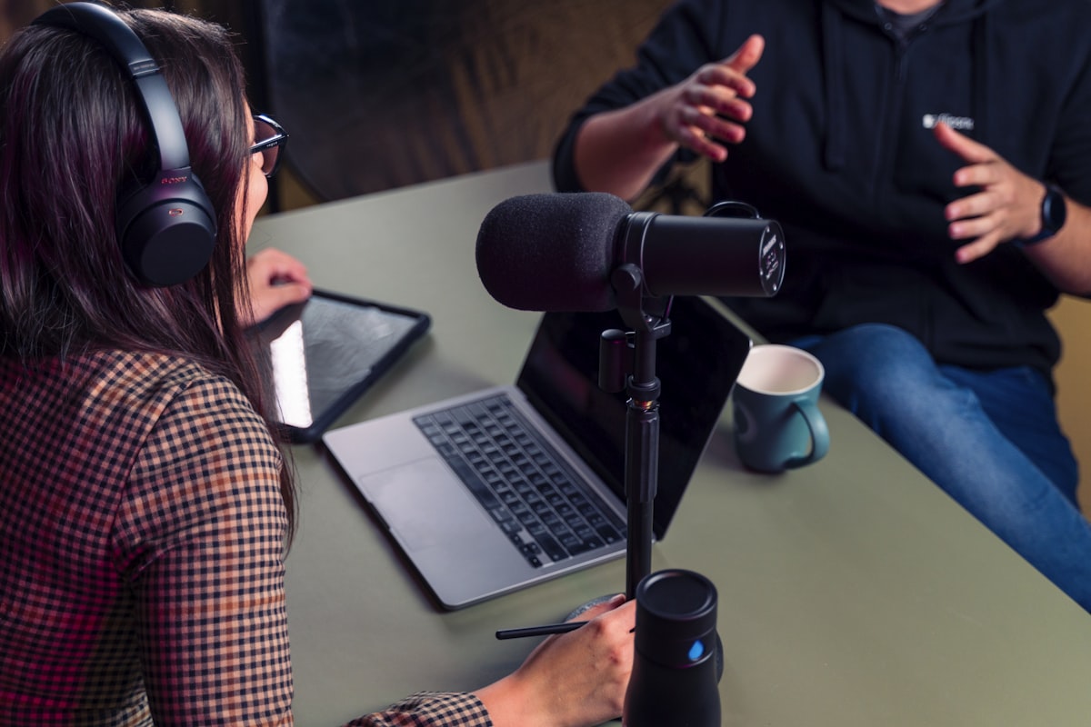 Podcast host and guest having a discussion